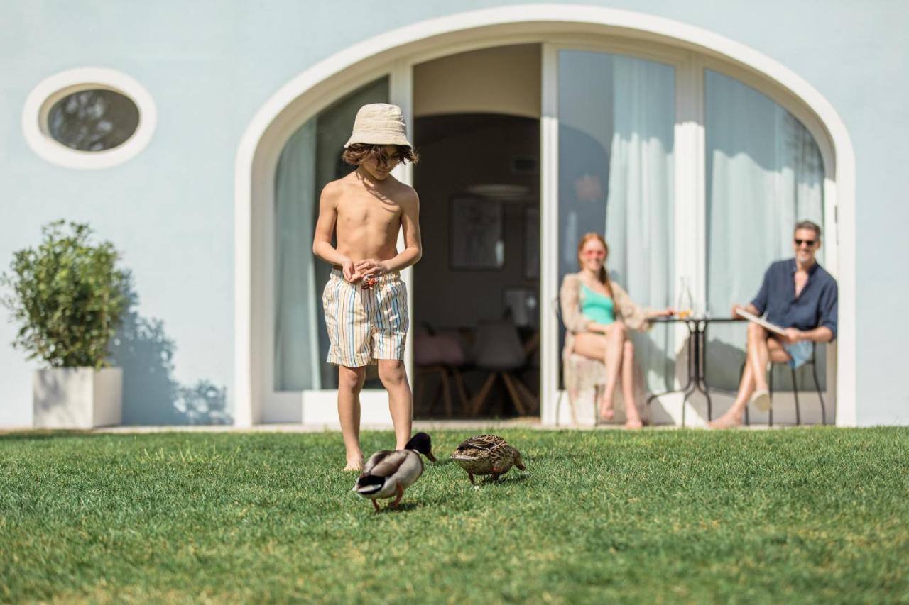Luxury Lake View Apartments Saló Exterior foto
